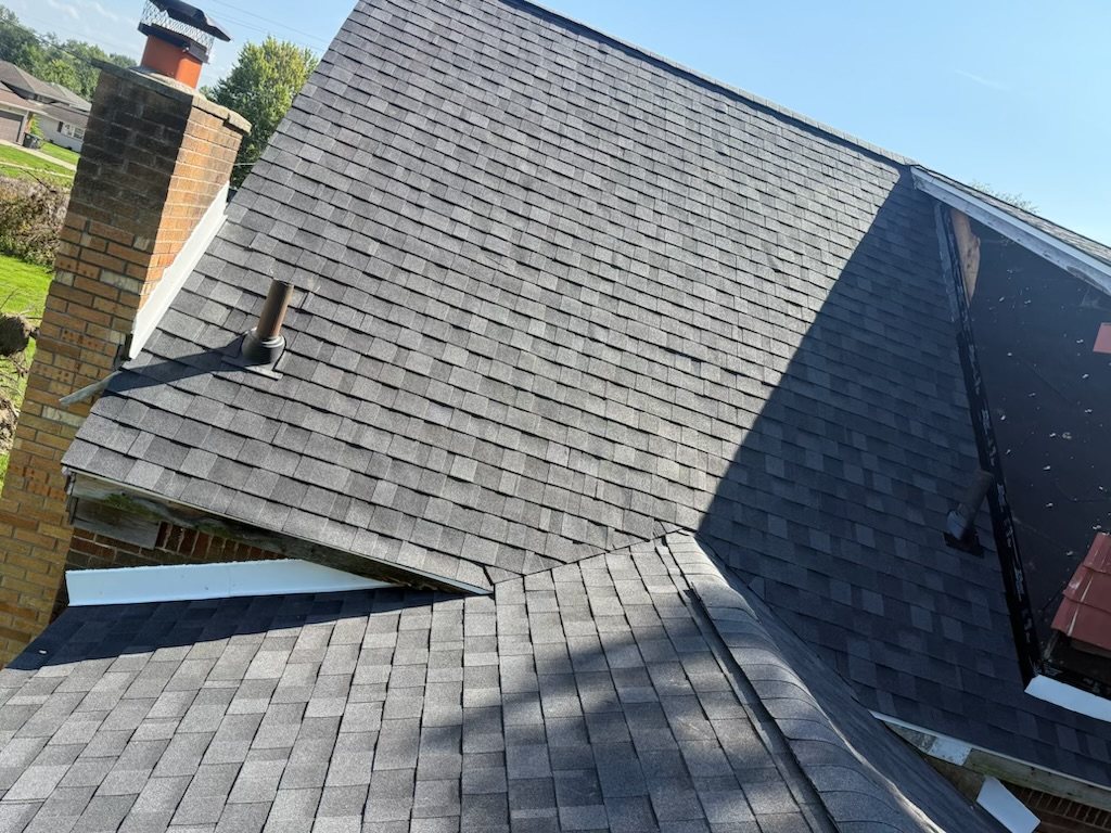 Finished architectural shingle roof